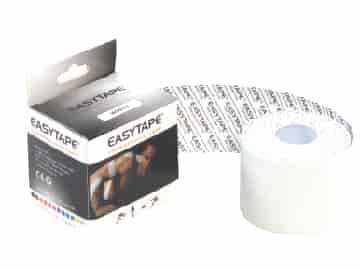 Nyhet!. Nu är EasyTape också tillgänglig i en vit version. Den vita EasyTape har blivit mycket populär, särskilt bland människor som vill ha en neutral och dämpad färg och är den mest använda färgen ibland de elastiska tejperna. Köp EasyTape och förstå själv varför våra kunder kommer om och om igen.